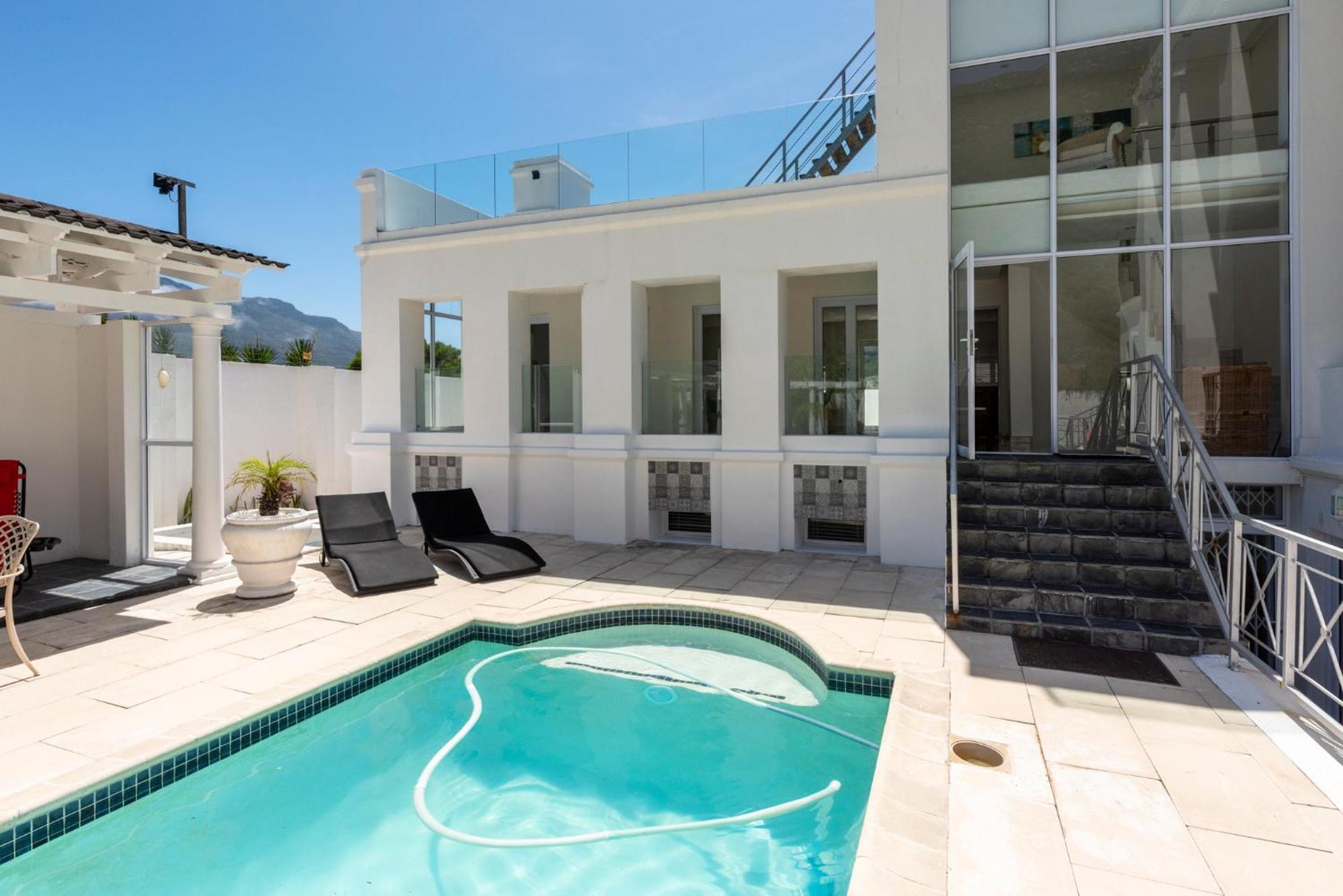Bed And Breakfast Villa Livadia Cape Town Bagian luar foto