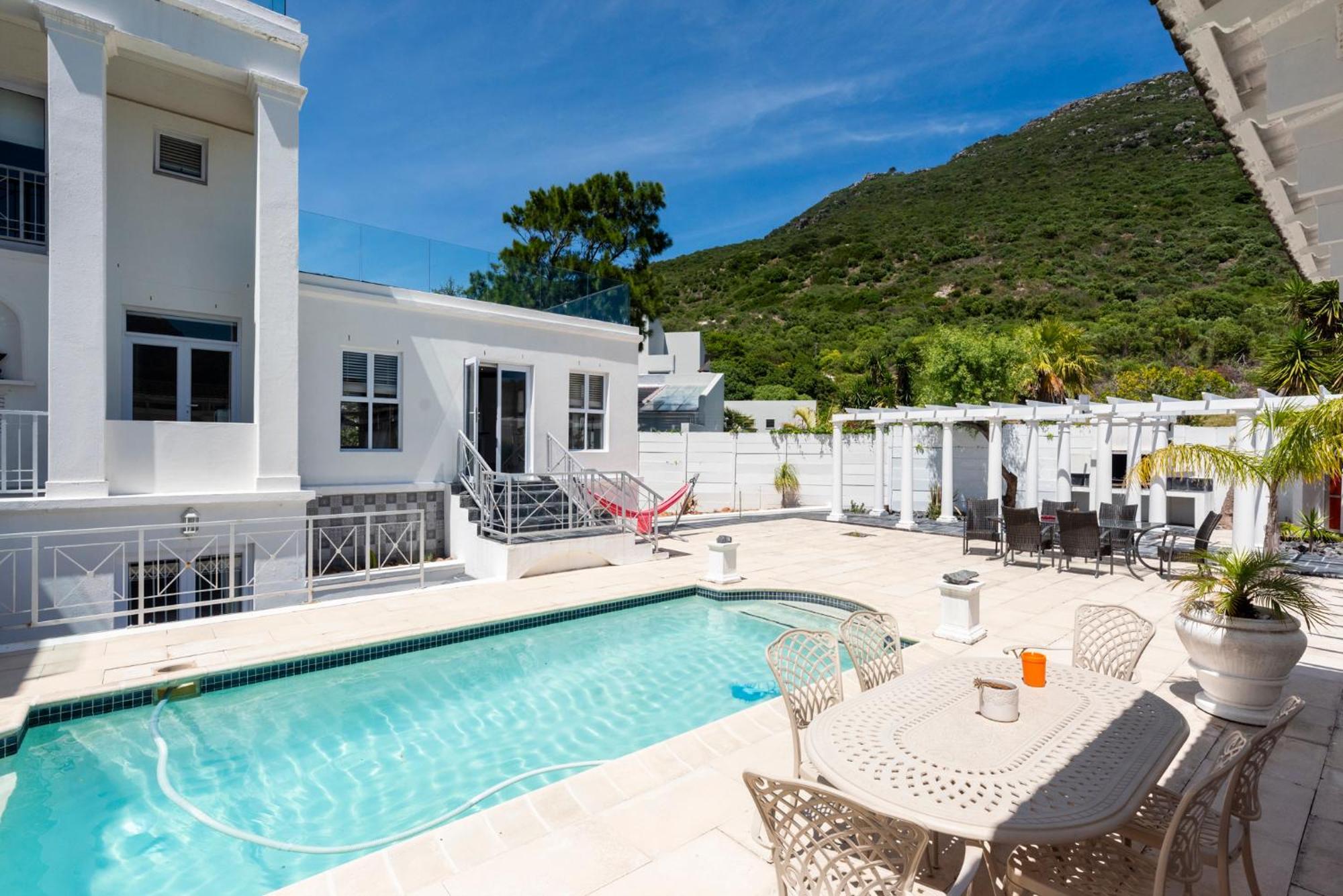 Bed And Breakfast Villa Livadia Cape Town Bagian luar foto