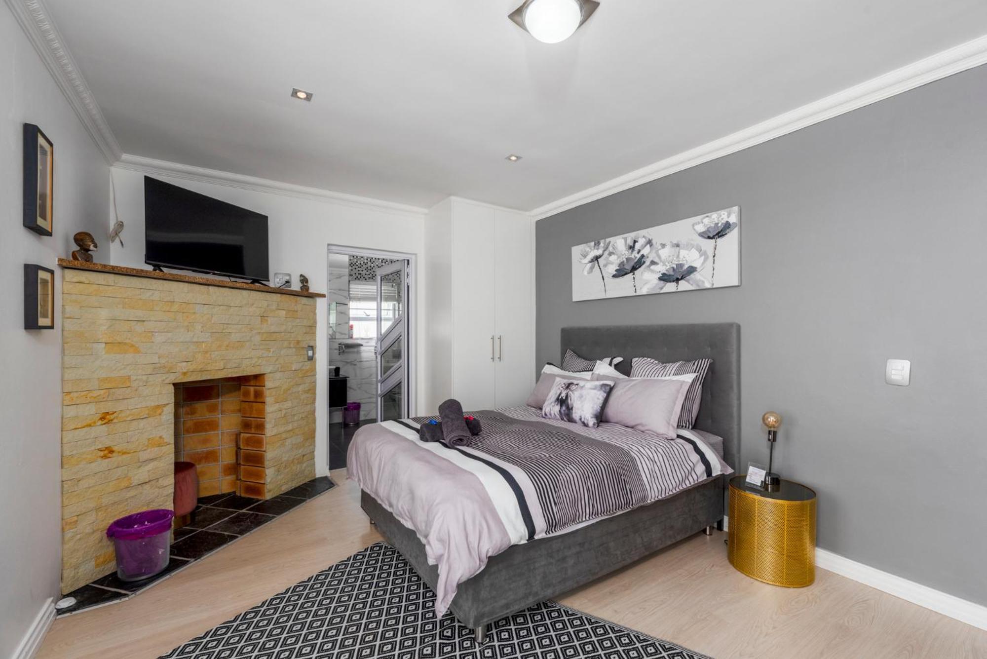 Bed And Breakfast Villa Livadia Cape Town Bagian luar foto