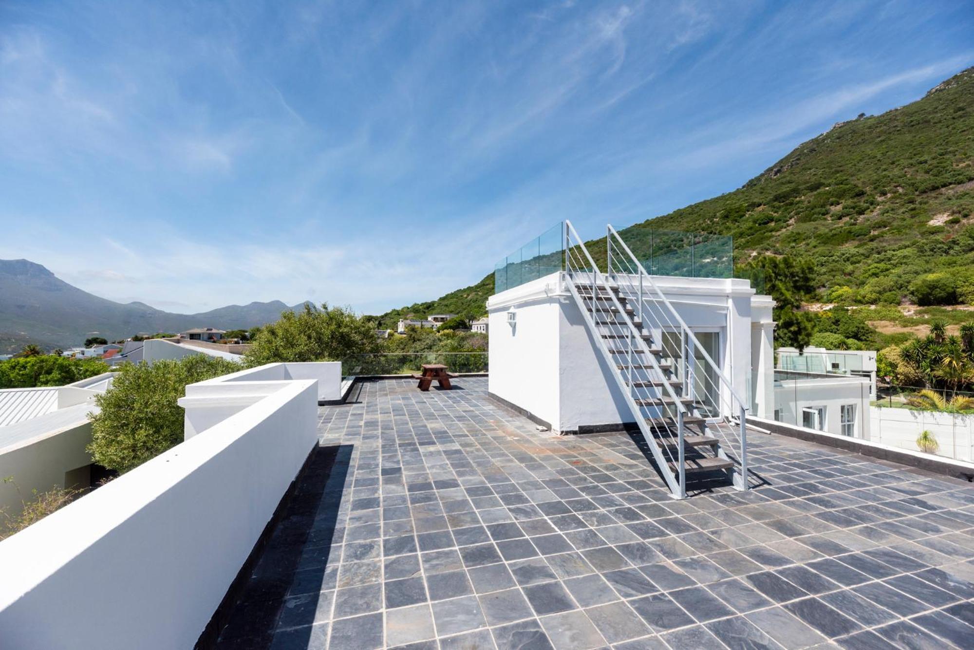 Bed And Breakfast Villa Livadia Cape Town Bagian luar foto